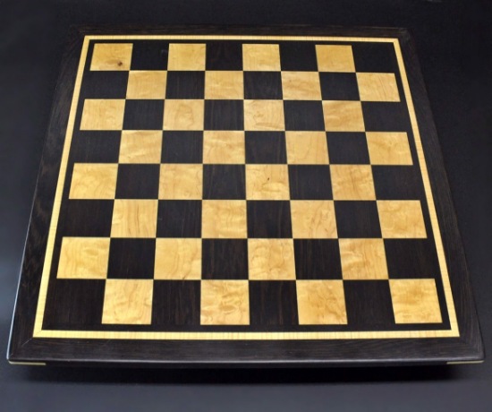 Wenge and Curly Maple Chess Board with inlay frame image 1